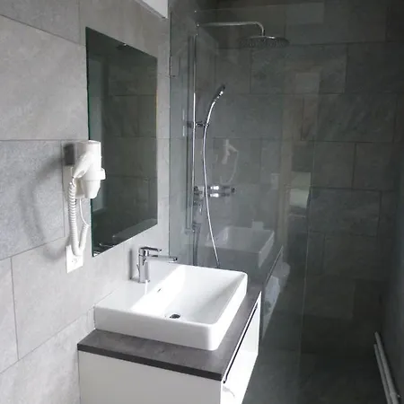 Suesom Give Ξενοδοχείο